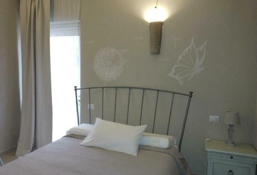 スタンダードルーム, All Antica Ruggine