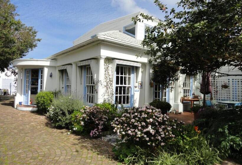 스위트, Eastbury Cottage