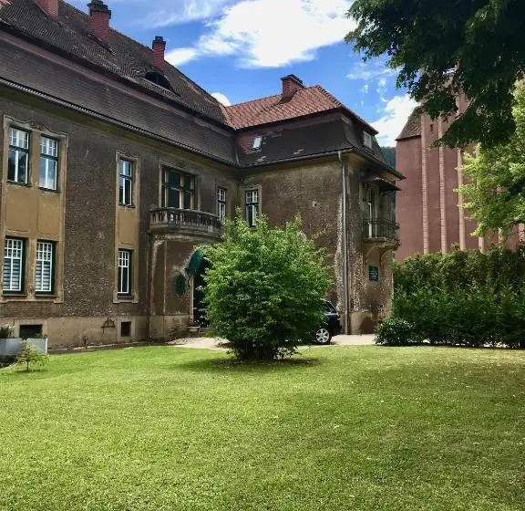 バルコニー付き１ベッドルームアパートメント, Apartment Im Grünen