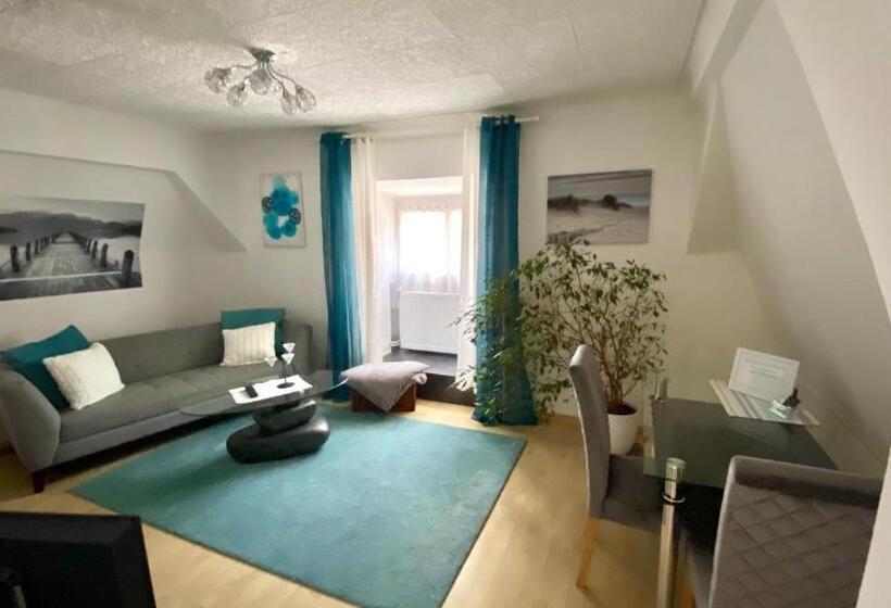 Пентхаус, Apartment Im Grünen