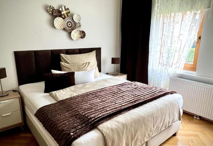 Апартаменты 1 Спальня Вид на Сад, Apartment Im Grünen