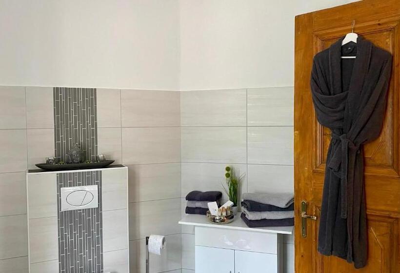 Апартаменты 1 Спальня Нижний Этаж, Apartment Im Grünen