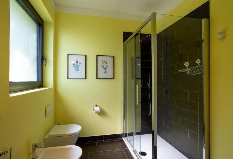 استوديو قياسي مطل على البحيرة, La Torretta Studios & Suite