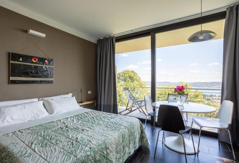 Standard studio with lake view, La Torretta Studios & Suite