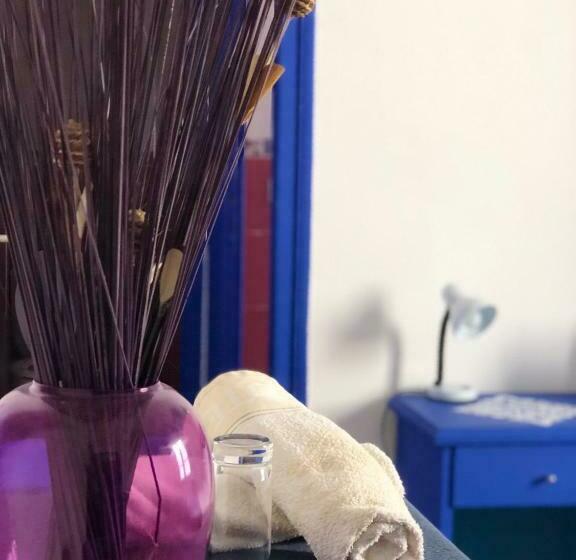 اتاق استاندارد, El Muniria