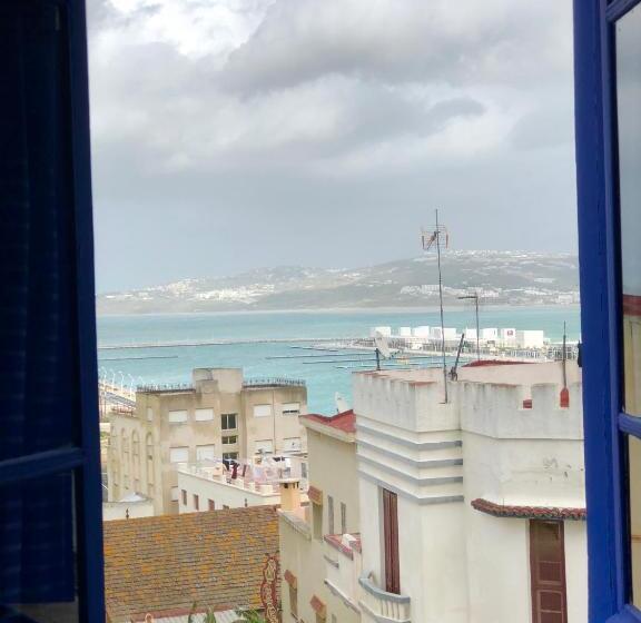 اتاق استاندارد, El Muniria