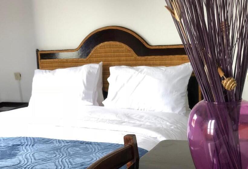 اتاق استاندارد, El Muniria