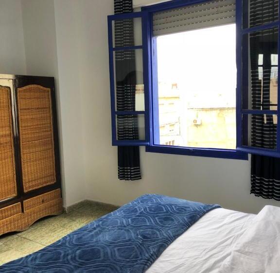 اتاق استاندارد, El Muniria