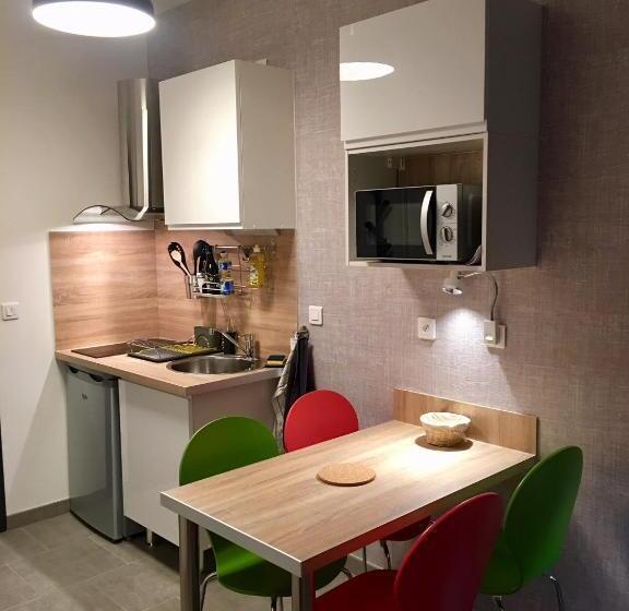 חדר סופריור לארבעה, Moulin D Albias Aux Portes De Montauban