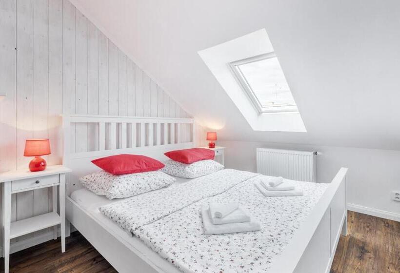 سوییت خانوادگی, Penzion Belle Donne