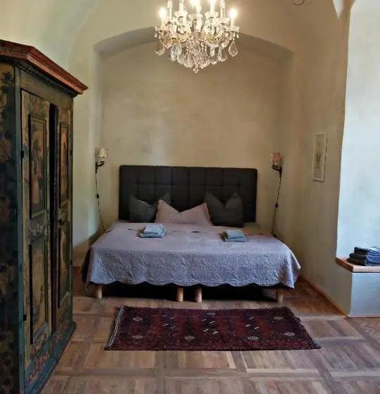 スイート, Event  Kultur & B&b Kunst Schloss Neuenhagen übernachten Im Denkmal