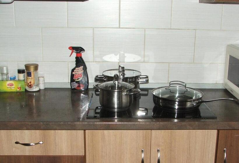 اتاق استاندارد, éva Apartmanház