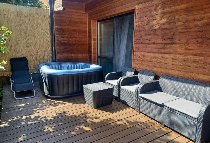 اتاق استاندارد, éva Apartmanház