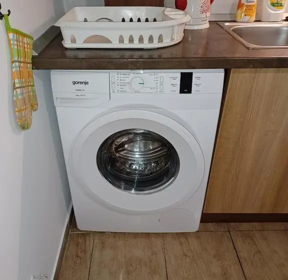スタンダードトリプルルーム, éva Apartmanház