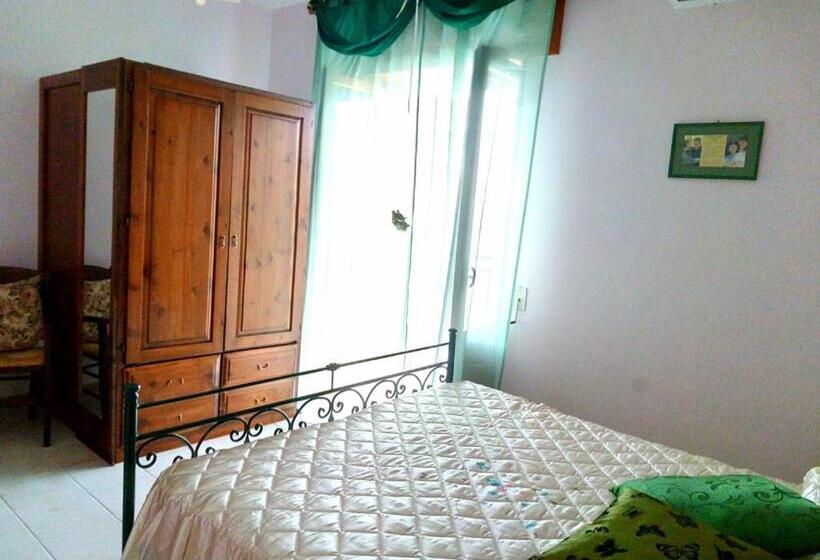 Üç Kişilik Standart Oda, B&b Lo Smeraldo