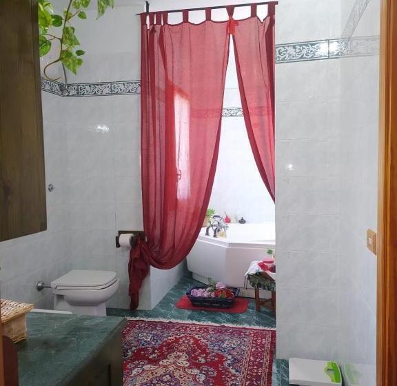 Balkonlu Süit, B&b Lo Smeraldo