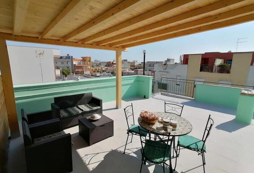 جناح مزوَّد بشرفة, B&b Lo Smeraldo