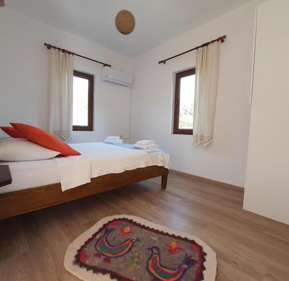 Standardrum med Terrass, Artolive Datca