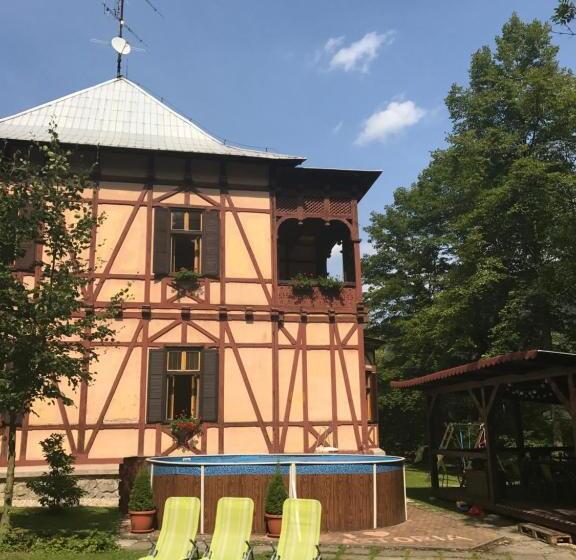 חדר דלוקס עם מרפסת, Penzión Astoria