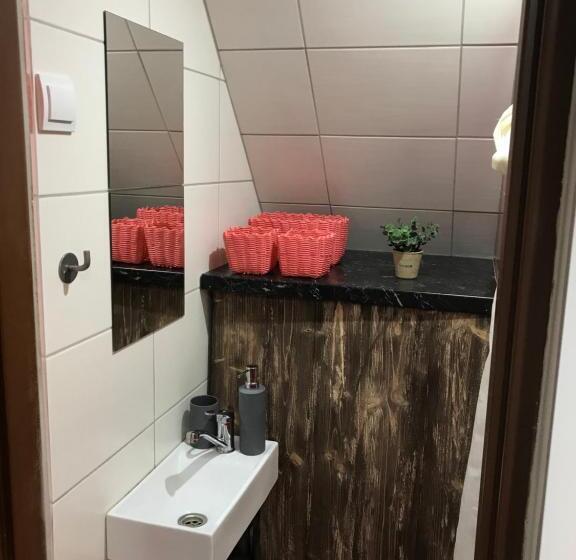 חדר בסיסי, Penzión Astoria