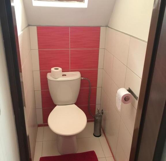 חדר בסיסי, Penzión Astoria