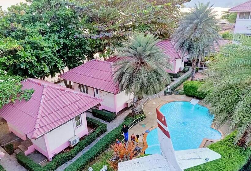 בקתה סטנדרטית עם נוף לים, The Iris Resort