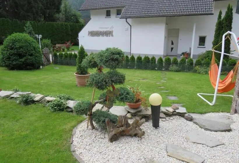 テラス付き１ベッドルームアパートメント, Apartmenthaus Kometerhof
