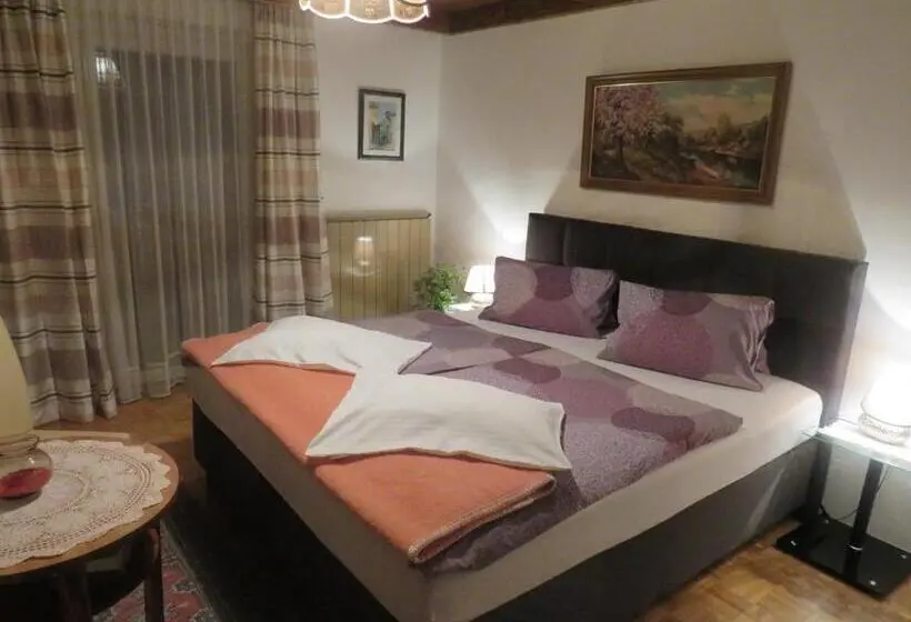 テラス付き１ベッドルームアパートメント, Apartmenthaus Kometerhof