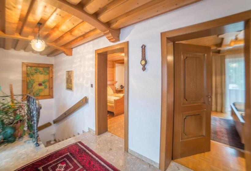 شقة غرفة واحدة مزودة بتراس, Apartmenthaus Kometerhof