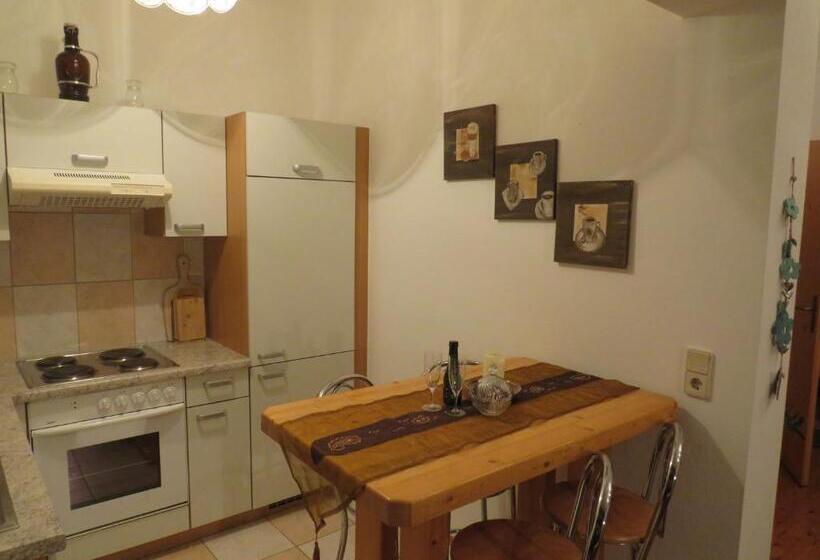 Апартаменты 1 Спальня Нижний Этаж, Apartmenthaus Kometerhof