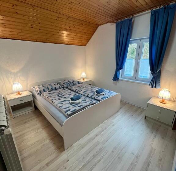 آپارتمان 1 خوابه با تراس, Apartmaji In Sobe Cuder