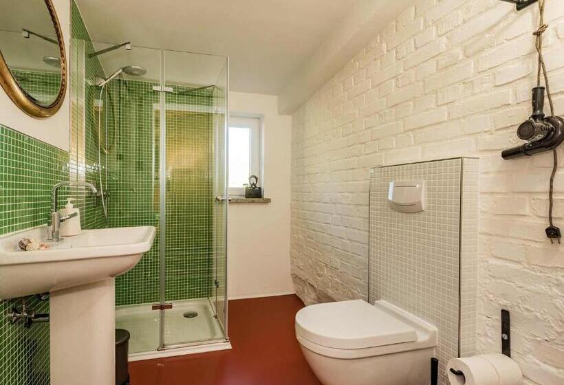 חדר סטנדרט נוף לגינה, Hof Lewin