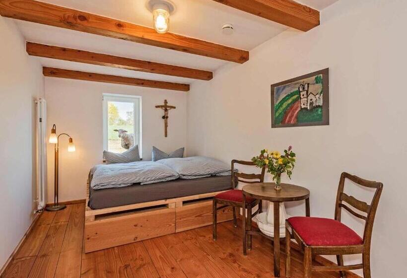 חדר סטנדרט נוף לגינה, Hof Lewin