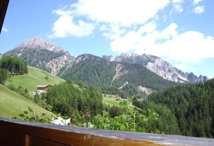 آپارتمان 2 خوابه, Soroea