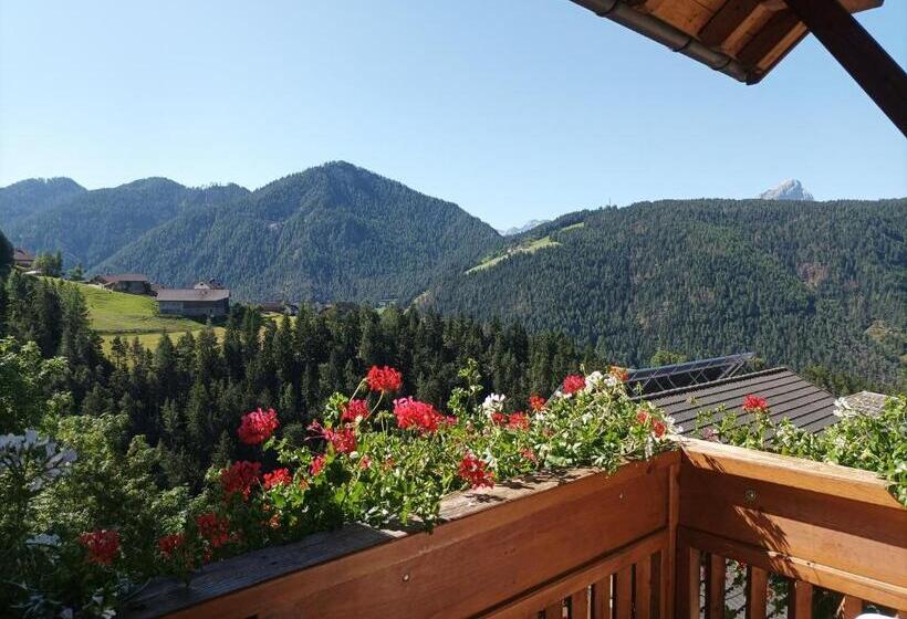 آپارتمان 1 خوابه, Soroea