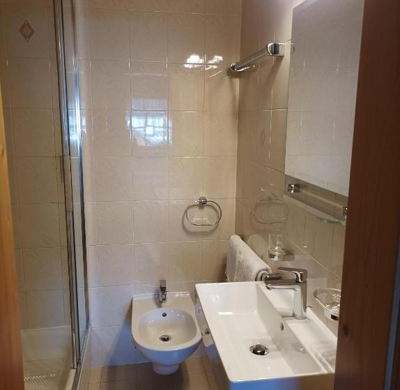 آپارتمان 1 خوابه, Soroea