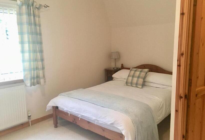 ガーデンビュースタンダードルーム, White Cottage B&b