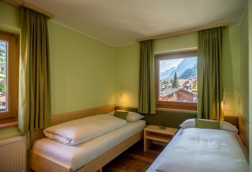 آپارتمان 2 خوابه, Residence Soratru