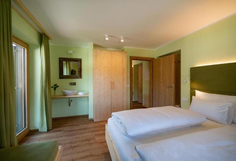 침실 2개 아파트, Residence Soratru