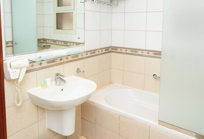 带3个卧室的公寓, Al Raya Hotel Apartments