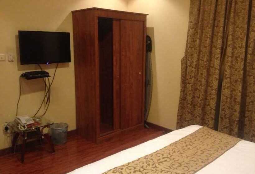 スタンダードスタジオ, Bait Al Amani Suites