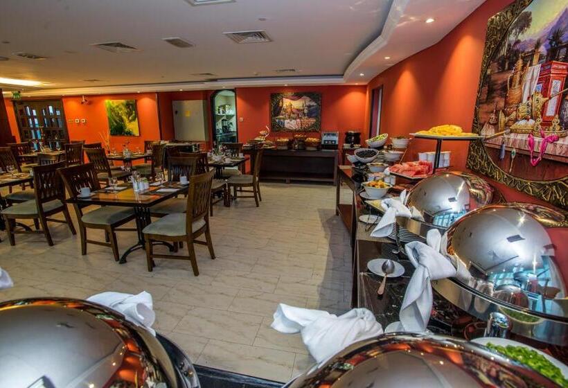 استودیوی استاندارد, First Central Hotel Suites