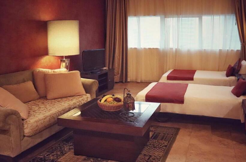 家庭间, First Central Hotel Suites
