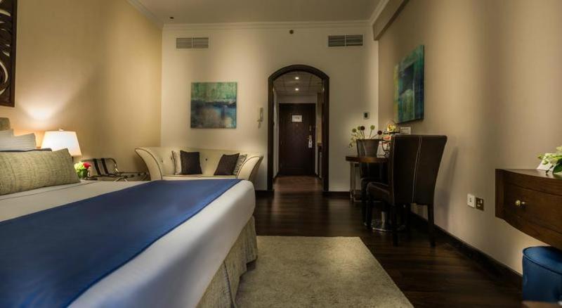 اتاق استاندارد, First Central Hotel Suites