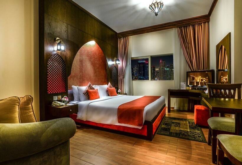 استودیوی کلاسیک, First Central Hotel Suites