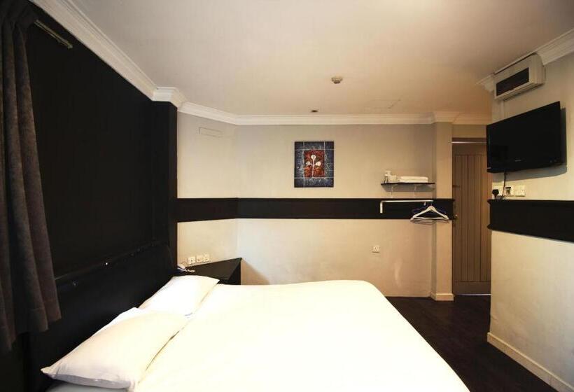 اتاق لوکس با بالکن, Jjh Aliwal