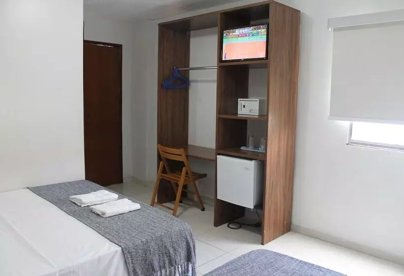 Standard Kolmen Hengen Huone, Do Largo Manaus