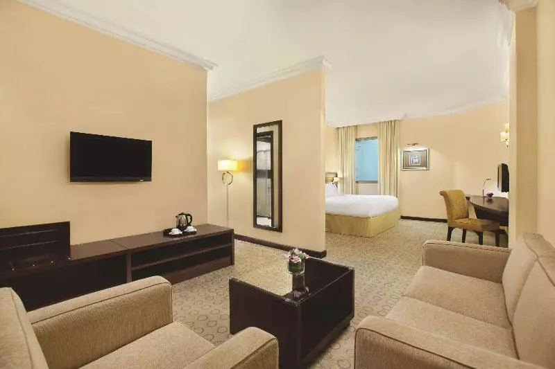 اتاق لوکس با تخت بزرگ, Doubletree By Hilton Hotel Dhahran