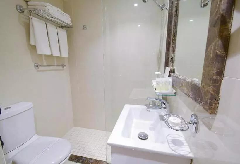 Standard-huone, Golden Tulip Al Zahabi