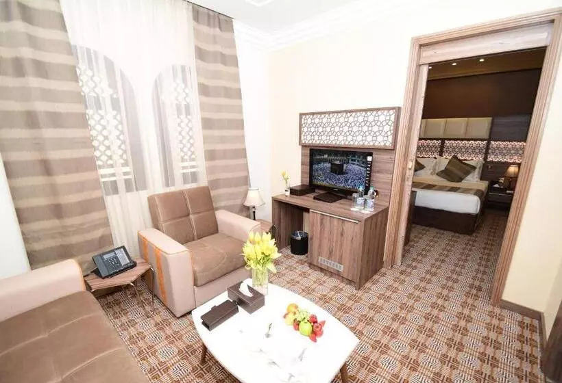 Perhesviitti, Golden Tulip Al Zahabi